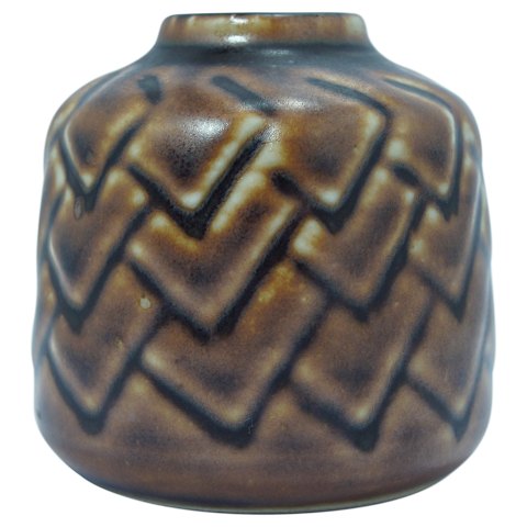 Royal Copenhagen, Eva Stæhr-Nielsen; A stoneware vase #22444