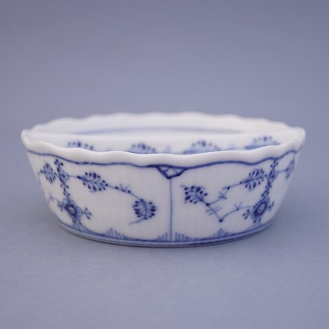 Royal Copenhagen, blue fluted; A cigar ashtray of porcelain #49