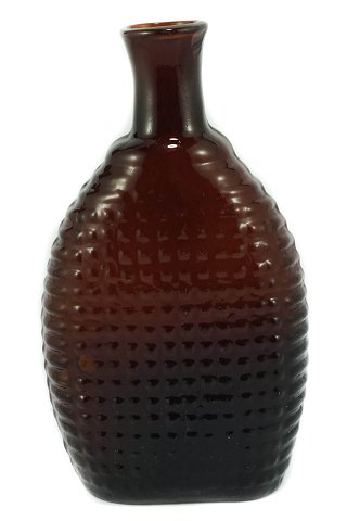 Kastrup; Lommeflaske af brunt glas