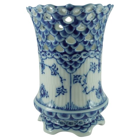 Royal Copenhagen, musselmalet helblonde; Vase af porcelæn #1016