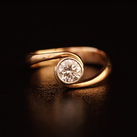 Diamant ring af 14 karat guld,  0.45 ct. År ca. 1920