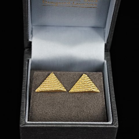Ørestikker/øreringe af 14 kt. guld, pyramider