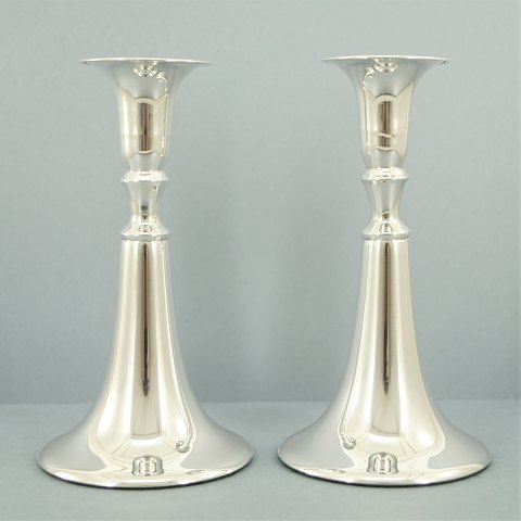 Par lysestager af sterling sølv, h. 17 cm