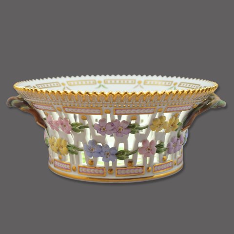 Royal Copenhagen, Flora Danica; Rund frugtskål #3534